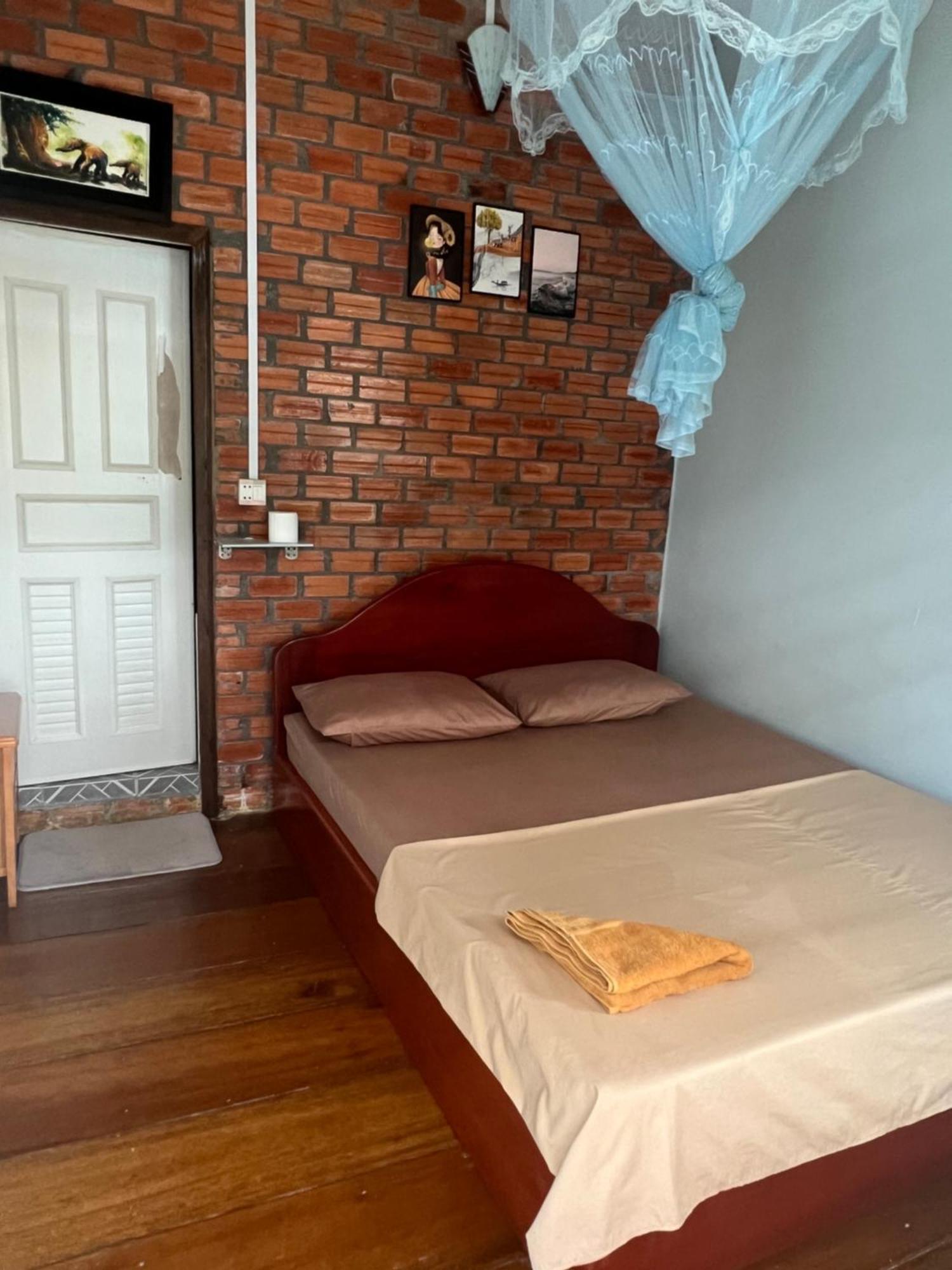 Ing Ing Guesthouse Koh Rong Sanloem Buitenkant foto