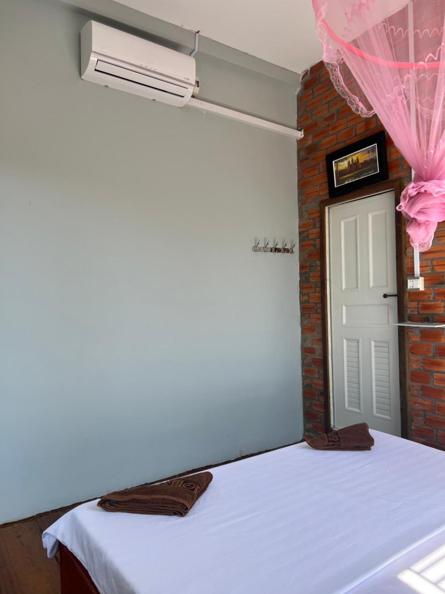 Ing Ing Guesthouse Koh Rong Sanloem Buitenkant foto
